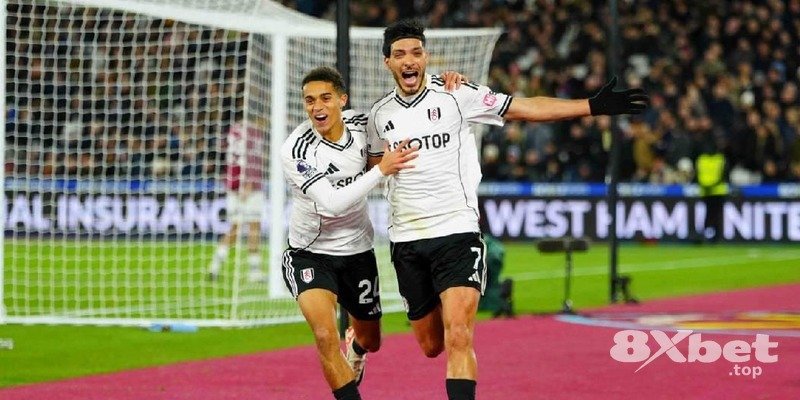 8XBET - poker hướng dẫn